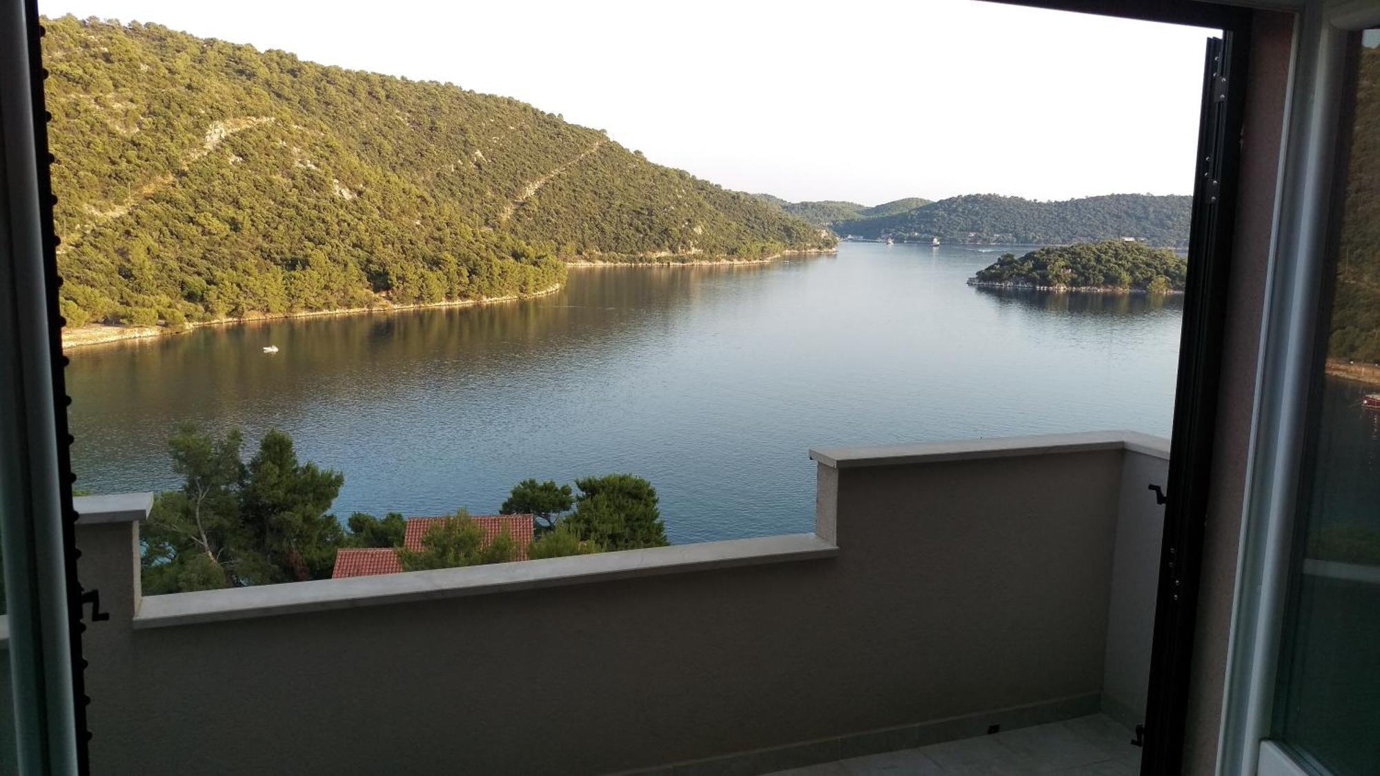 Apartments Ladesta Lastovo ห้อง รูปภาพ