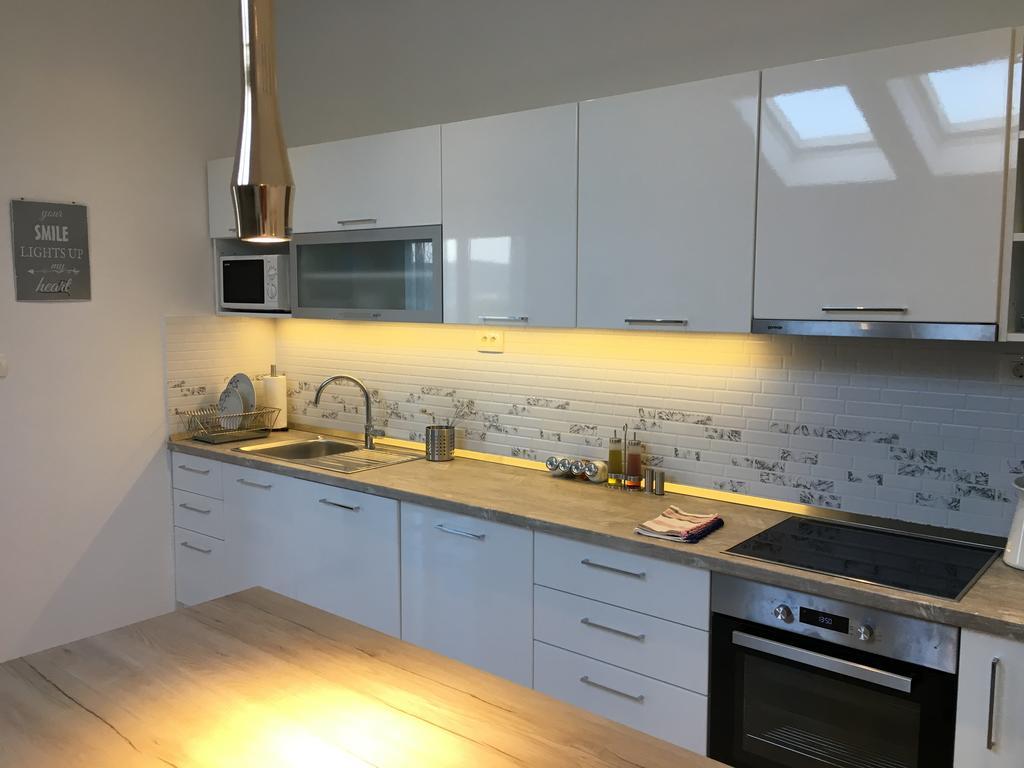 Apartments Ladesta Lastovo ภายนอก รูปภาพ