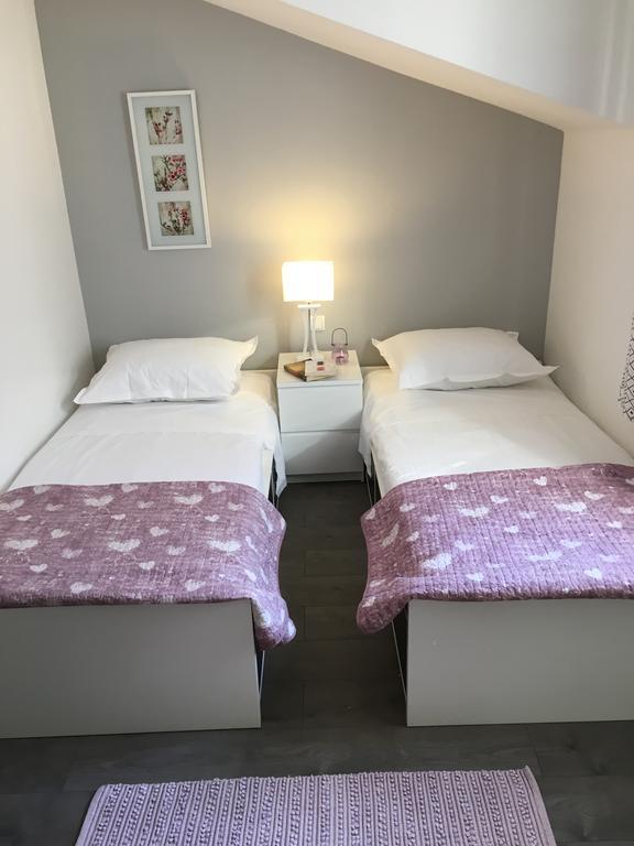 Apartments Ladesta Lastovo ภายนอก รูปภาพ